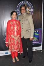 Sunmeet Kaur, Amitabh Bachchan wins 5 crores on the sets of Kaun Banega Crorepati in Mumbai on 5th Jan 2013 (49).JPG